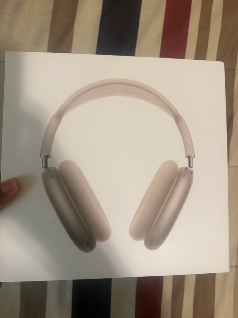 Apple Over‑Ear Headphones in Pink Gold